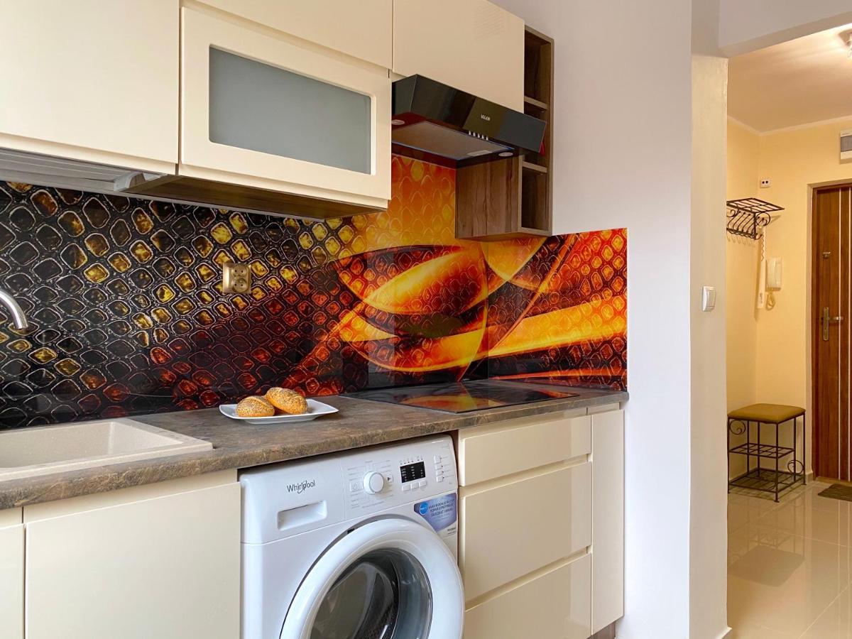 Swish Apartment -10 Min To Old Town Gdansk,Pkp & Shopping Mall Екстериор снимка